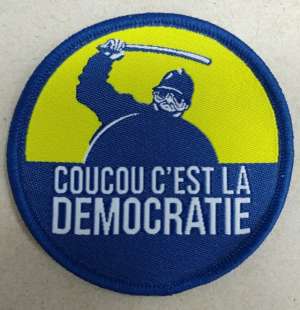 Écusson brodé, Coucou c&rsquo;est la démocratie