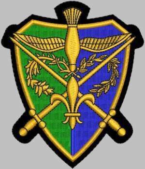 Écusson brodé camelot, vert et bleu